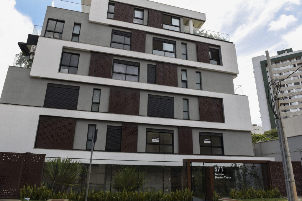 Terraço Montes Claros